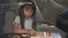Mexičanka (8) rozpráva ako dospelý intelektuál. Inteligenciou tromfne aj Einsteina