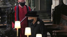 Kráľovná dala posledné zbohom manželovi. Pozrite si najdojímavejšie momenty