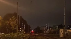 V Petržalke neprežil muž zrážku s vlakom. Údajne sa po koľajniciach pohyboval po štyroch
