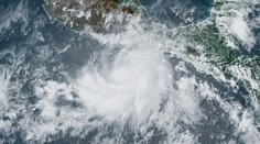 V Pacifiku sa sformoval prvý hurikán tohto roka. Očakávajú sa záplavy i zosuvy pôdy