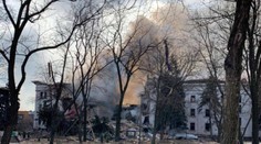 Zelenskyj: Teror ruských vojakov v Mariupole si bude ľudstvo pamätať storočia