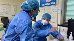 Pandémia COVID-19 je dôsledkom úniku vírusu z laboratória, pripúšťa rovnako ako FBI aj ďalší americký úrad