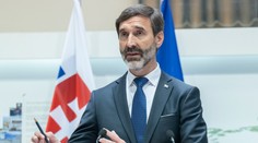 Blanár: Mierové rokovania o Ukrajine by mali pokračovať aj za účasti Ruska