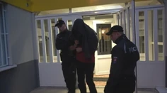 Kompetentí sa rozhýbali: Polícia zadržala muža (48), ktorý sa stretával s maloletými dievčatami