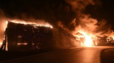 Epický požiar v Mladej Boleslavi. Škody presiahnu jednu miliardu korún