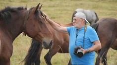 Slovenskému fotografovi učarovali kone z Muránskej planiny. Pozrite si nádherné snímky