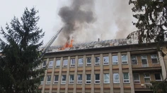 FOTO a VIDEO: V Ružomberku horela nemocnica, evakuovali pacientov z chirurgického oddelenia