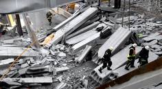 V obci Vilémov sa zrútil most. Dvaja zachránení robotníci sú zo Slovenska