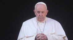 Vojny podobné tej na Ukrajine sú zločinom proti Bohu a ľudstvu, vyhlásil pápež František