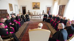 Katolícki biskupi prezradili, či budú pre voľbami písať pastiersky list