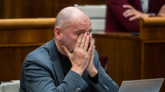 PRIESKUM: SaS naďalej padá, už sa približuje k OĽaNO. Hlas si posilnil pozíciu lídra