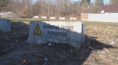 Svoj dom si museli rozobrať a odniesť. Stál na strategickom plynovode a nie je jediný