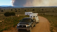 Kvôli požiarom evakuovali v Kalifornii a Novom Mexiku stovky ľudí