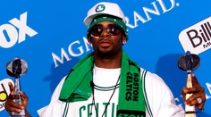 Spevák R. Kelly sa postavil pred súd aj za to, že lákal maloleté na sex