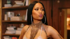 Nicki Minaj nesklamala. Úspornými outfitmi dráždila všetkých naokolo