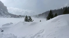 Výstraha 3. stupňa! Napadne až pol metra snehu a hrozí vietor 180 km/h