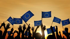 Členstvo v EÚ víta 62 percent Európanov, Slováci až tak nadšení nie sú
