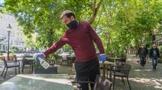 Celé Slovensko je podľa COVID automatu už mesiac čierne. Kedy začneme uvoľňovať?