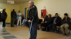 Invalidné vozíky, chodítka či barle. Hrozí, že ich onedlho nezoženiete