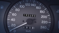 Podvody s pretočenými tachometrami ešte viac sprísnia