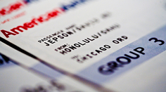 Úsmevná situácia na letisku. Aerolínie čakali malé dievčatko, prišla však vyše storočná seniorka