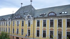 Rybníček sa chce rozprávať s vedením školy, ktorá zrušila dúhovú akciu. Nesmú podľa neho ustupovať Mazurekovi