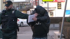 Súd zveril dievča do opatery 11-krát trestanému recidivistovi: Úrady pochybenie nenašli
