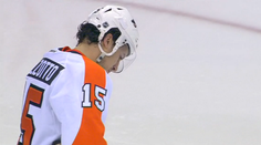 Mrazivé! Hráčovi korčuľou rozrezali krk, druhý si nechutne zlomil prst