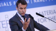 Emmanuel Macron varoval Severnú Kóreu pred stupňovaním napätia