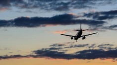 Personál lietadla riskuje kvôli práci svoje zdravie. Odborníci prezradili, či sú ohrození aj pasažieri