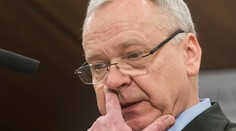 Kresák chce pozastaviť exprezidentom doživotné výhody