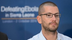 Britský zdravotník sa po vyliečení z eboly vrátil do Sierry Leone