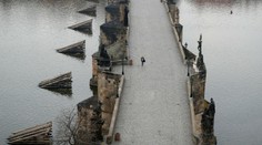 Česko čaká ďalšie uvoľňovanie opatrení, dotkne sa aj maximálneho počtu ľudí