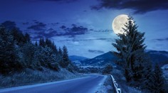 Ak ste boli náhodou nervózni, za všetko môže Spln!