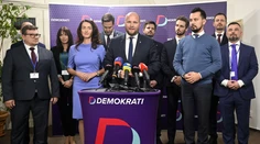 Demokrati sa majú na novembrovom sneme oficiálne zlúčiť so Šancou