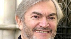 Zomrel Monty Norman, autor jednej z najznámejších filmových zvučiek