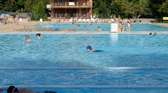 Bazén na kúpalisku je rajom baktérií a vírusov. Existujú spôsoby, ako znížiť riziko infekcie