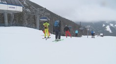 Po dlhom čase opäť otvorilo brány prvé lyžiarske stredisko. Zaplavili ho autá z celého Slovenska