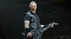 Metallica koncertovala v Prahe. Ako prídavok zaspievali Jožina z Bažin