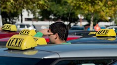 Chorvátski taxikári zablokovali na protest proti Uberu hlavné centrá turizmu