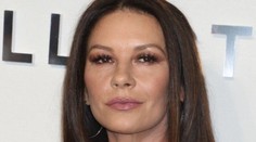 Dcéra Catherine Zeta-Jones rastie do krásy. Už to nie je dievčatko