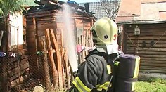 Hral sa so zápalkami a podpálil dom. Iba 6-ročný Adrián pripravil o domov seba aj siedmich súrodencov