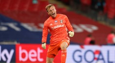 Mladý slovenský gólman vytiahol tím do Premier League. Príbeh Mareka Rodáka vás chytí za srdce