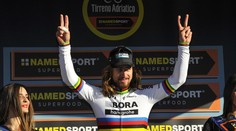 Sagan vyhral namáhavú etapu:  "Vyzerá to tak, že zajtra nebudem schopný súťažiť."