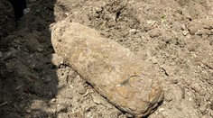 V Litvínove našli štvrťtonovú leteckú bombu. Riziko výbuchu je veľké, evakuovali takmer 600 ľudí