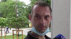 Vraj nič zlé neurobil. Prehovoril muž, ktorý sa mal vyhrážať riaditeľke školy