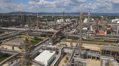 Vláda stiahla zákon o mimoriadnom zdanení ruskej ropy