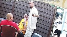 Kamera zachytila zlodeja, ako kradne elektrobicykel za 100-tisíc českých korún