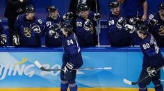 Fínski hokejisti získali prvýkrát v histórii olympijské zlato. Rusov zdolali 2:1