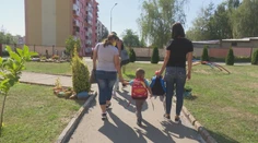 Má zmysel vyplatiť všetkým po 100 eur? Bohatí si to ani nevšimnú, pre chudobných je to málo